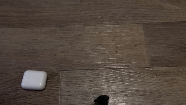 Air pods vs копия Air pods смотреть онлайн