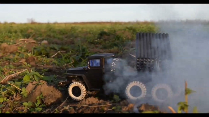 Действующая бумажная модель РСЗО Град смотреть онлайн