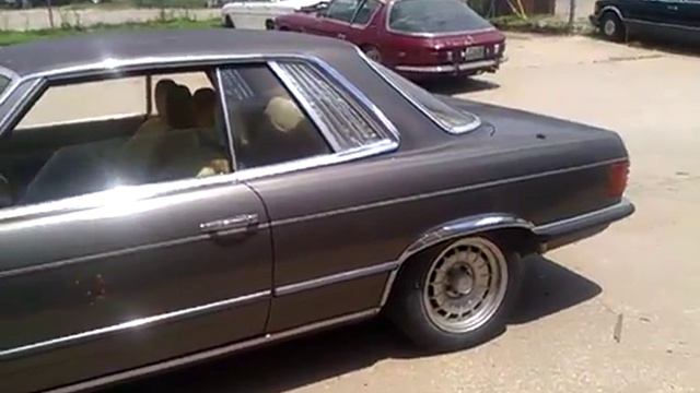 77 Mercedes Benz 350SLC wake up after being abandoned for 10 years. смотреть онлайн
