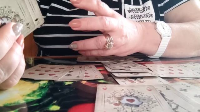 Гадаем на Червовую Даму смотреть онлайн