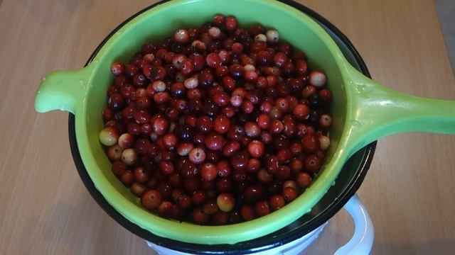 Клюква протертая с сахаром. Отличная заготовка на зиму! смотреть онлайн