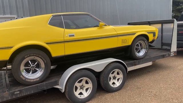 Buying my dream car! 1971 Mach 1 BARN FIND смотреть онлайн