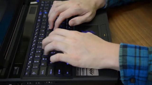 Hands on: AVADirect Clevo P157SM-A смотреть онлайн