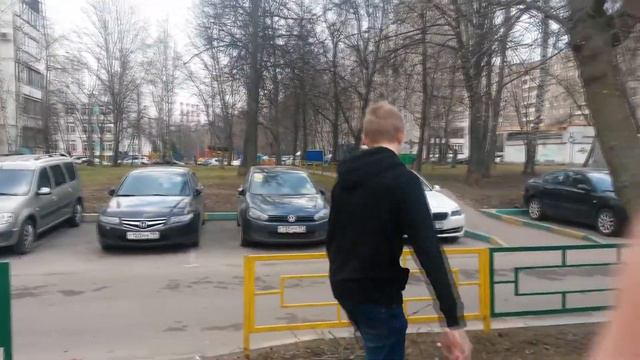 ЧЕМ ЗАНИМАЮТСЯ РУССКИЕ ЛЮДИ смотреть онлайн