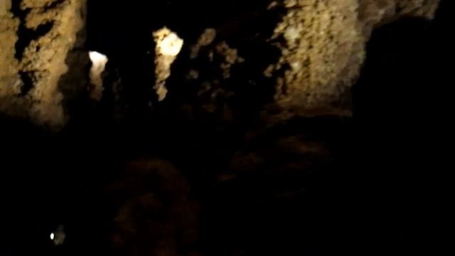 Поход в пещеры Семлёхеди (Szemlő-hegyi barlang) . Будапешт смотреть онлайн