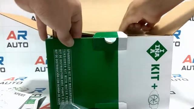 Ангренажен комплект и водна помпа за ГОЛФ 4 1,4 бензин смотреть онлайн