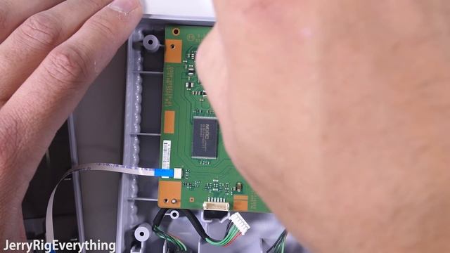 Super NES Classic Edition! - Teardown - Unboxing - Repair Video смотреть онлайн