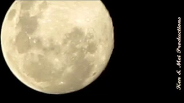 CANON SX20 IS - FULL MOON VIDEO 80Xzoomed смотреть онлайн