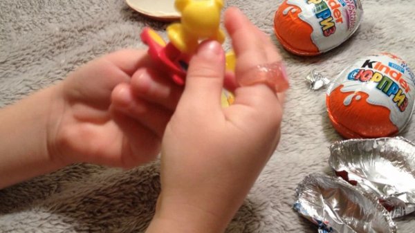 Kinder Surprise mixart