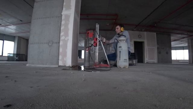Сколько можно заработать делая отверстия в стенах? смотреть онлайн
