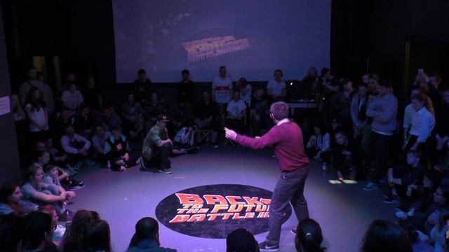 Bear Walken vs Bartez Robot Dance Back to the future battle 2017 смотреть онлайн