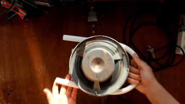 СВОИМИ РУКАМИ - КРУТЫЕ САМОДЕЛКИ ИЗ ПОДРУЧНЫХ СРЕДСТВ. ИДЕИ ДЛЯ САМОДЕЛОК. КАНАЛ ДАБРО смотреть онлайн