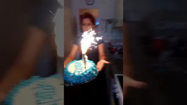 Meti födelsedagen 😘 смотреть онлайн