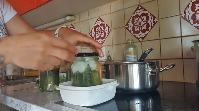 Маринуем Солим Квасим хрустящие Огурчики на зиму| 3 простых рецепта смотреть онлайн