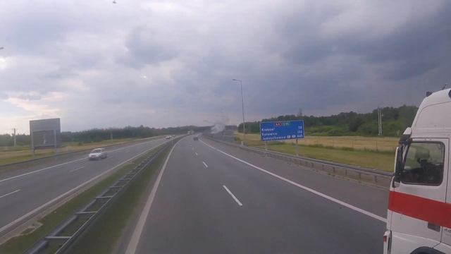 Двухэтажный автобус. Обзор со второго этажа гораздо лучше)) смотреть онлайн