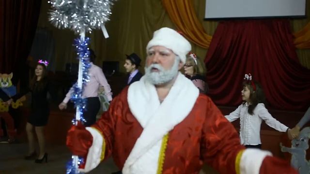 свадебная студия Елена - новогодний клип учеников 11а класса смотреть онлайн