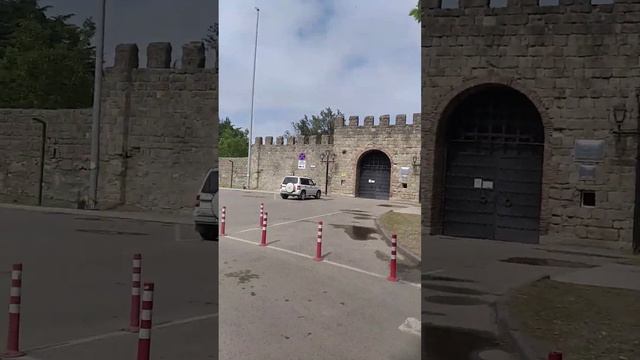 Абхазия 31 мая 2023 Пицунда. Заселение и экскурсии . Пишите в коментах смотреть онлайн
