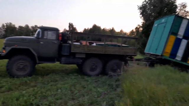 Переезд пасеки смотреть онлайн