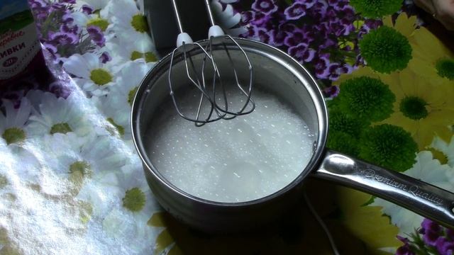 Масло из магазинных сливок / Как сделать масло / Можно ли сделать масло из магазинных сливок? Ответ смотреть онлайн