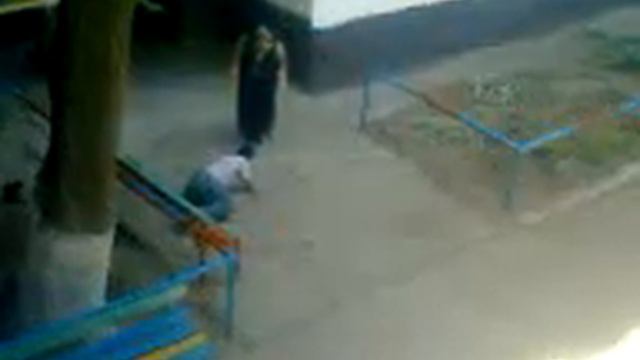 Адам и Зоя смотреть онлайн