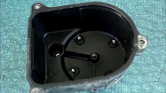 Signs of Worn Distributor Cap and Rotor смотреть онлайн