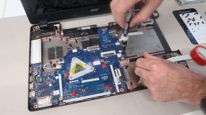 Acer Aspire E5-571 - SSD/HDD and RAM upgrade guide