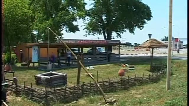 Мэр лично проверил состояние придорожных объектов на трассе Джигинка-Крымск. смотреть онлайн