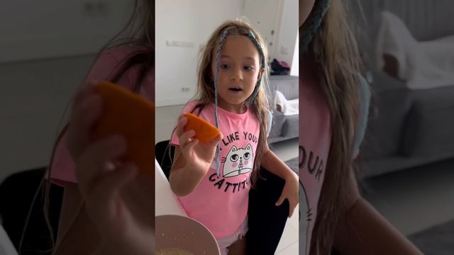 Рецепт полезного печенья для деток! КБЖУ 900 ккал, 36 б, 120 у, 36 ж. смотреть онлайн