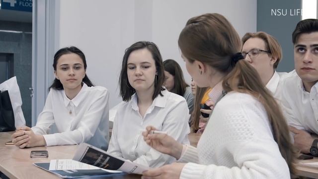 Открытый чемпионат Экономического факультета НГУ смотреть онлайн