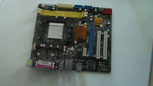 Материнская плата ASUS M4A78 AM смотреть онлайн