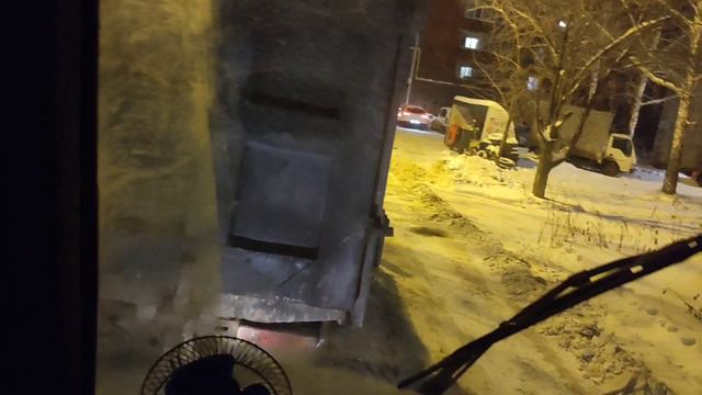 Хово самосвал. Решил месяц покататься на самосвале, пока дома работы нет. смотреть онлайн