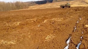 Газ 66 на 55х колесах весной в поле