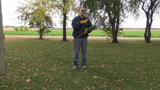 #AmesTools Dual Tine Leaf Rake Combo by the Weekend Handyman смотреть онлайн