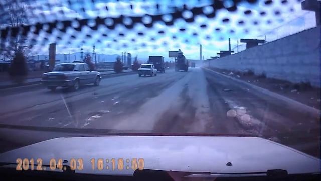 "Убитые" дороги Владикавказа смотреть онлайн