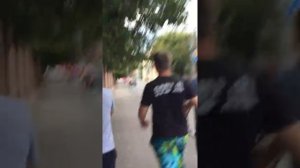 Тула, на улице бьют девушек по попе, а потом ...