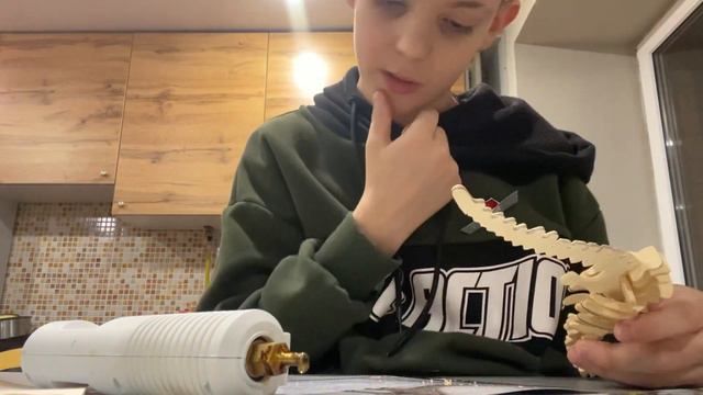 Как делать динозавра смотреть онлайн