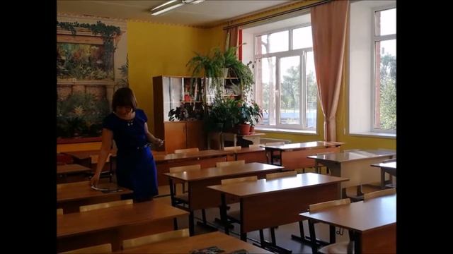 Поздравление для 11 класса от первого учителя смотреть онлайн