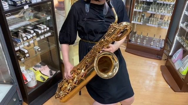 J.MichaelのBaritone Saxでテキーラ吹いてみた！ смотреть онлайн