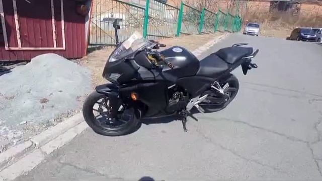 HONDA CBR400R 2013г.
ЦЕНА до Владивостока 420000
