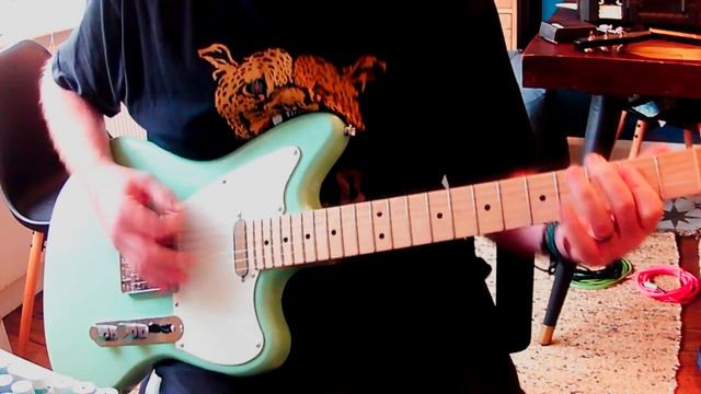 Squier Offset Paranormal Telecaster смотреть онлайн