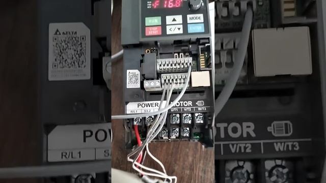 Delta VFD Parameters Settings #PLC #VFD #HMI #SERVO смотреть онлайн