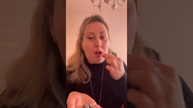 Подбирайте подарки, радуйте себя, близких и продолжайте украшать этот мир!💫💖 смотреть онлайн