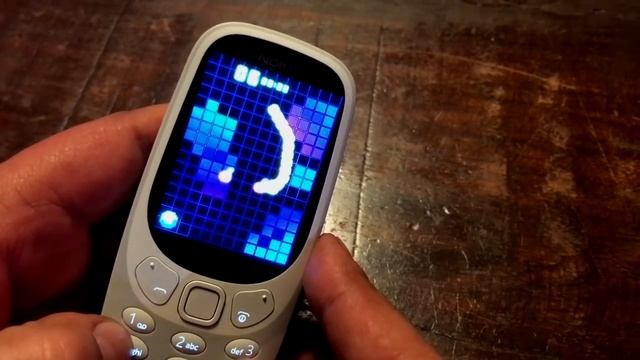 How to play snake game on the Nokia 3310 (2017): Demo смотреть онлайн