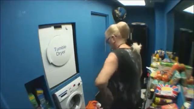 me doing my laundry смотреть онлайн