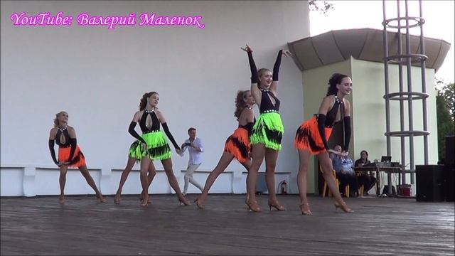 Смотрите, какие красавицы танцуют!!! смотреть онлайн