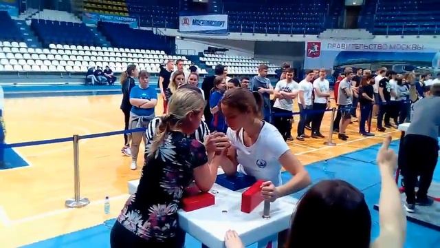 Кат. 60кг. Правая рука Чемпионата (ВУЗы) МРО РССС по Армрестлингу 21.05.2017 смотреть онлайн