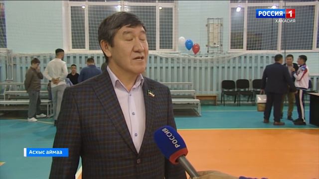 Чествование Артура Чебодаева в честь победы на первенстве мира по вольной борьбе смотреть онлайн
