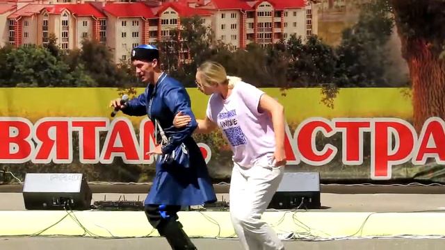 Казачий ансамбль "Батька Атаман" – "Тарантасик" смотреть онлайн