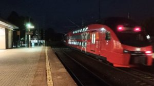 Летит Аэроэкспресс в аэропорт Шереметьево терминал C B D | Электропоезд ЭШ2-025 двухэтажный