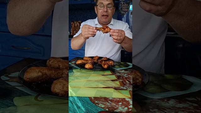 Куриные ножки запечённые в духовке😋😋😋. смотреть онлайн